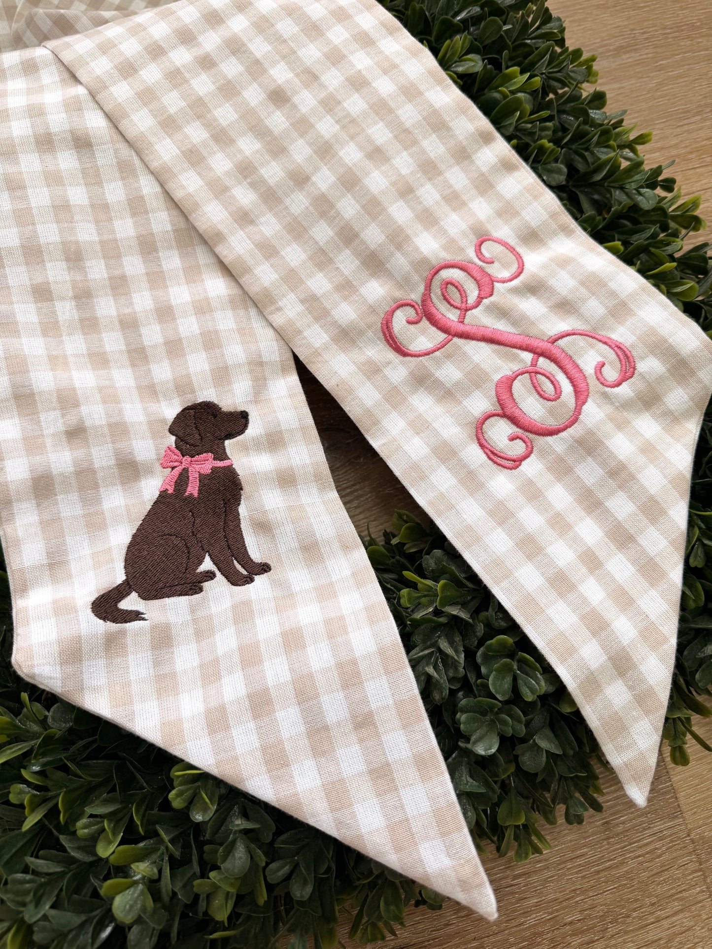 Embroidered Labrador Retriever Wreath Sash