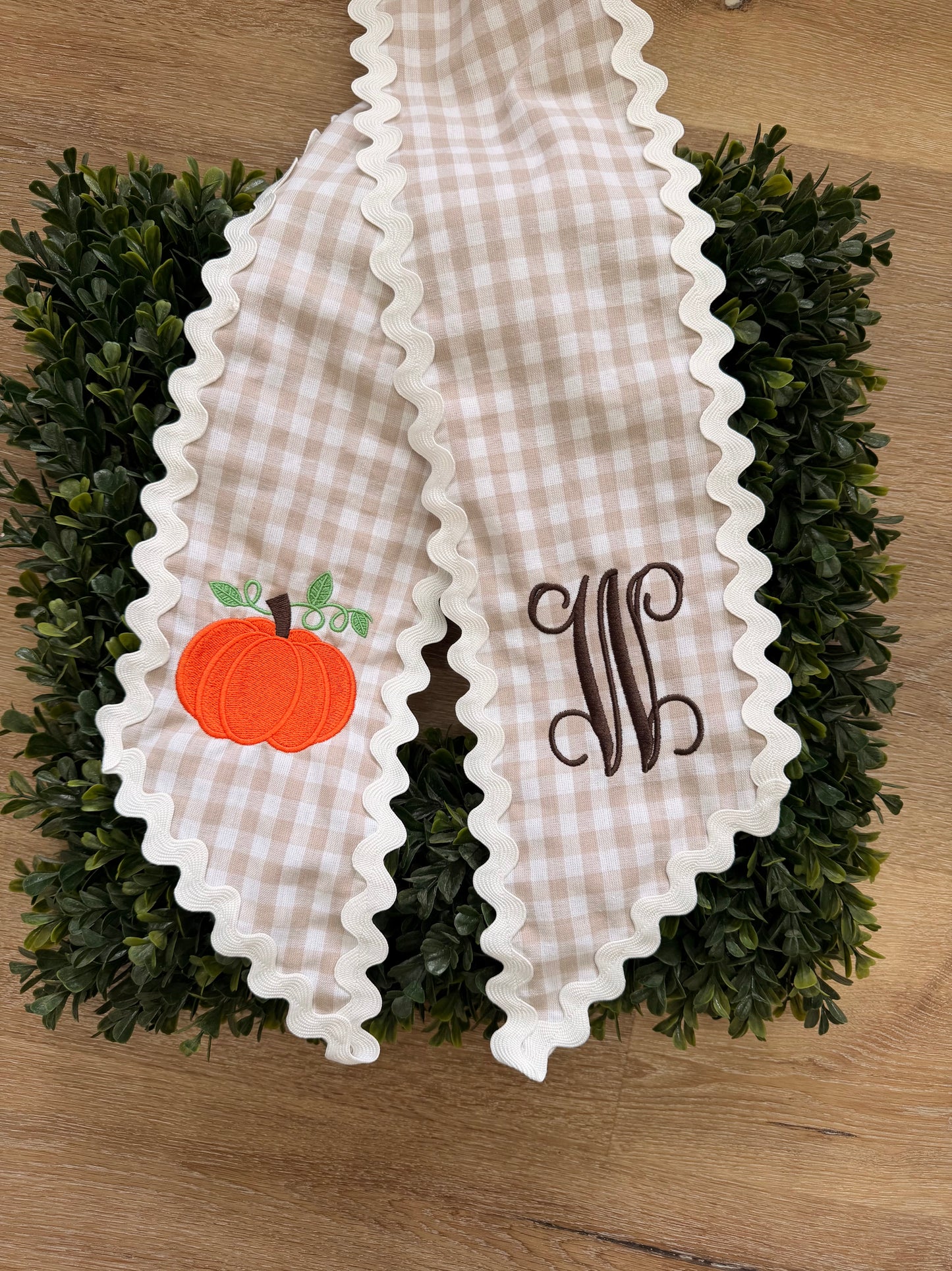 Embroidered Pumpkin - Tan Gingham Wreath Sash